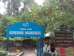 Akhir Pekan, Wisata Gunung Mangkol Tak Pernah Sepi Pengunjung