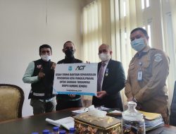 Pemerintah Kota Pangkalpinang Serahkan Bantuan untuk Saudara Terdampak Erupsi Gunung Semeru